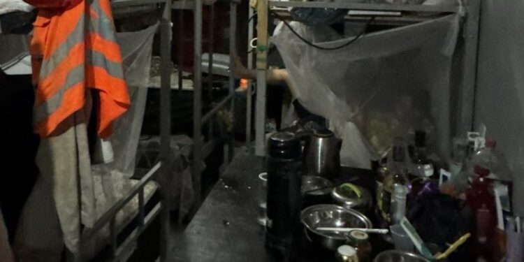 Força-tarefa resgata 163 trabalhadores e interdita obra da BYD em Camaçari (BA)