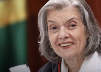 TSE debate democracia e violência de gênero na véspera do Dia Internacional pela Eliminação da Violência contra as Mulheres