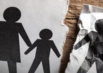 Justiça autoriza retirada de sobrenomes paternos em razão de abandono afetivo