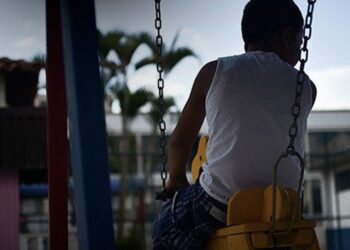Nova lei prevê indenização por abandono afetivo de criança ou adolescente